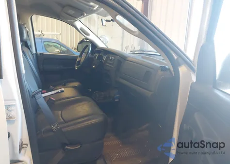 2005 Dodge Ram 1500 St/Slt z USA, uszkodzony, nr VIN 1D7HU18P05J620255